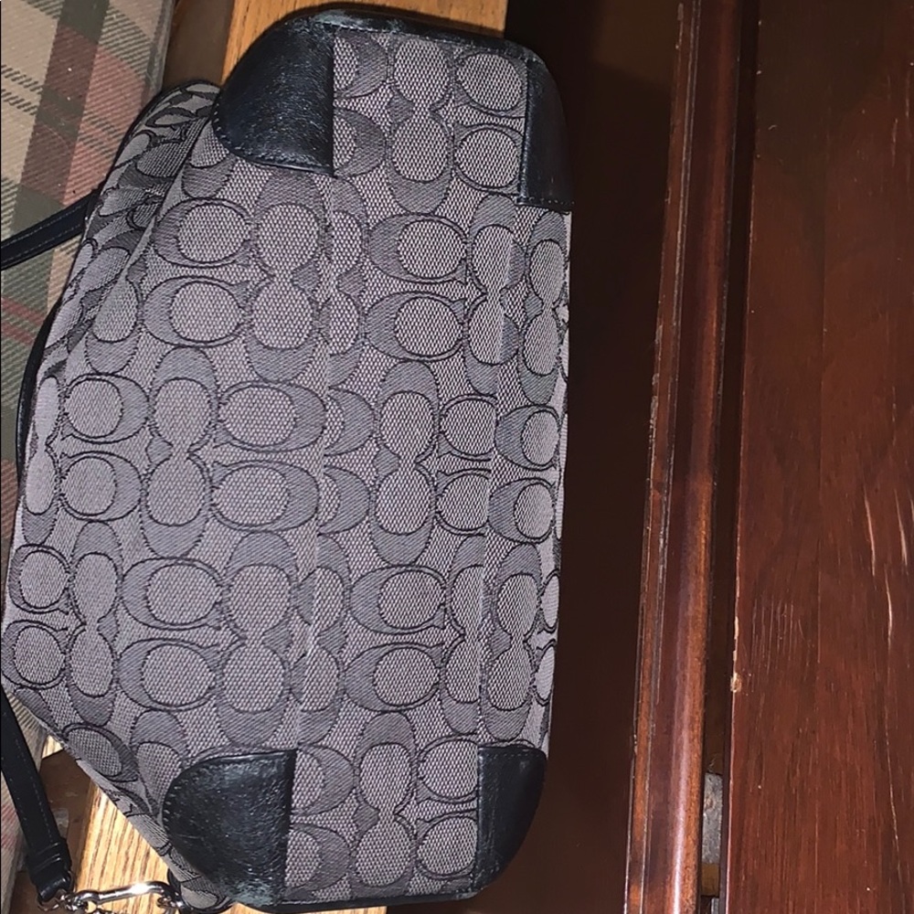 ♥️♥️COACH Authentic Kelsey Purse F149… - Picture 5 of 8